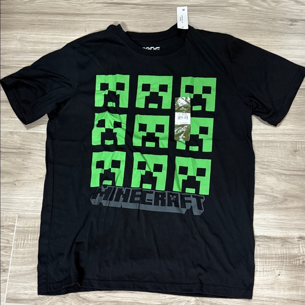 Black Minecraft Creeper T-Shirt Boy Size. Xl 14/16